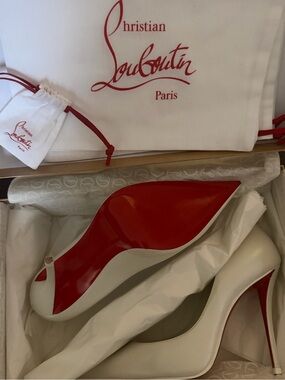 Christian Louboutin Ivory Leather Pumps with Red Soles